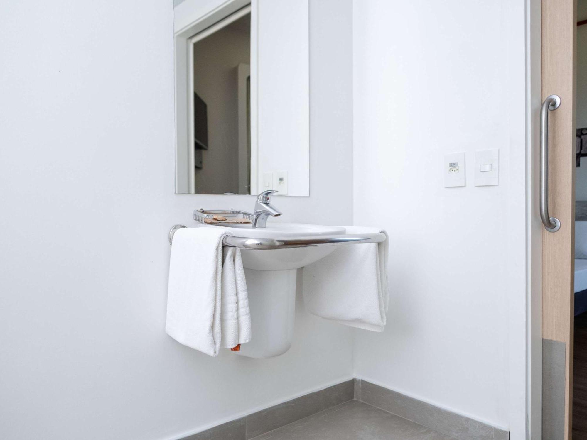 Ibis Budget Sorocaba Kültér fotó